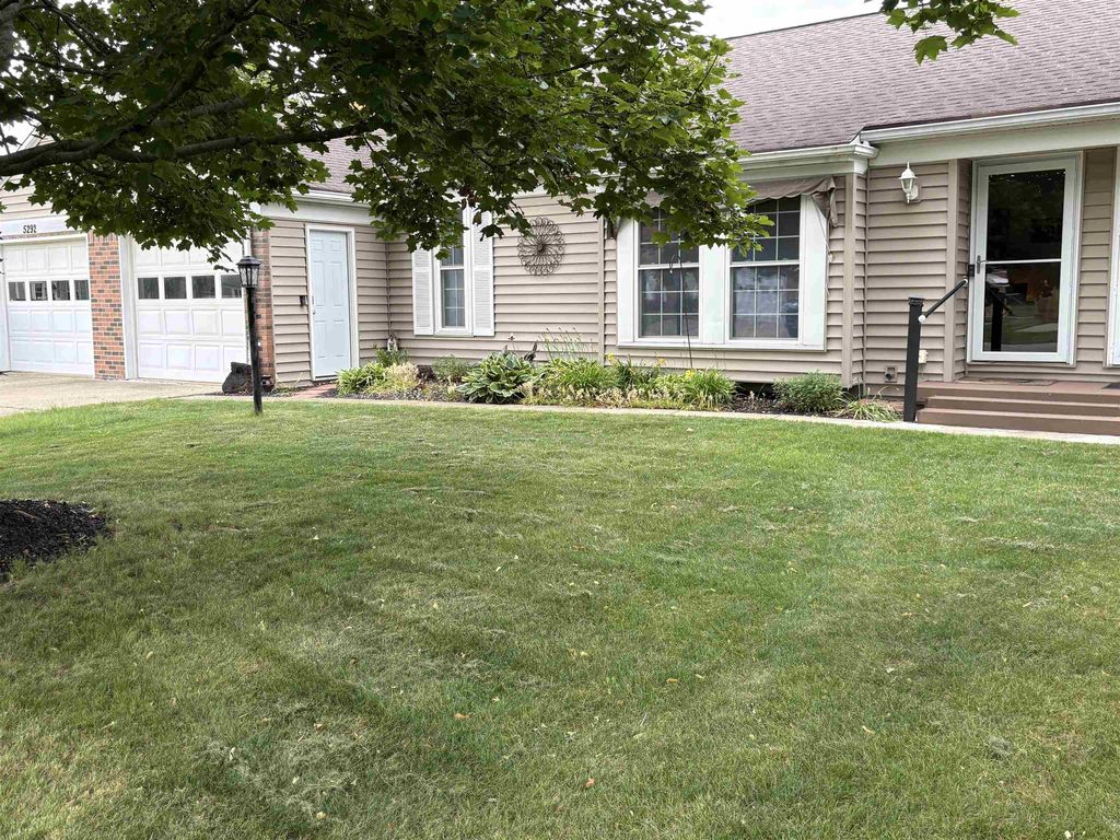 5288 Vineyard Ln, Mt. Morris township