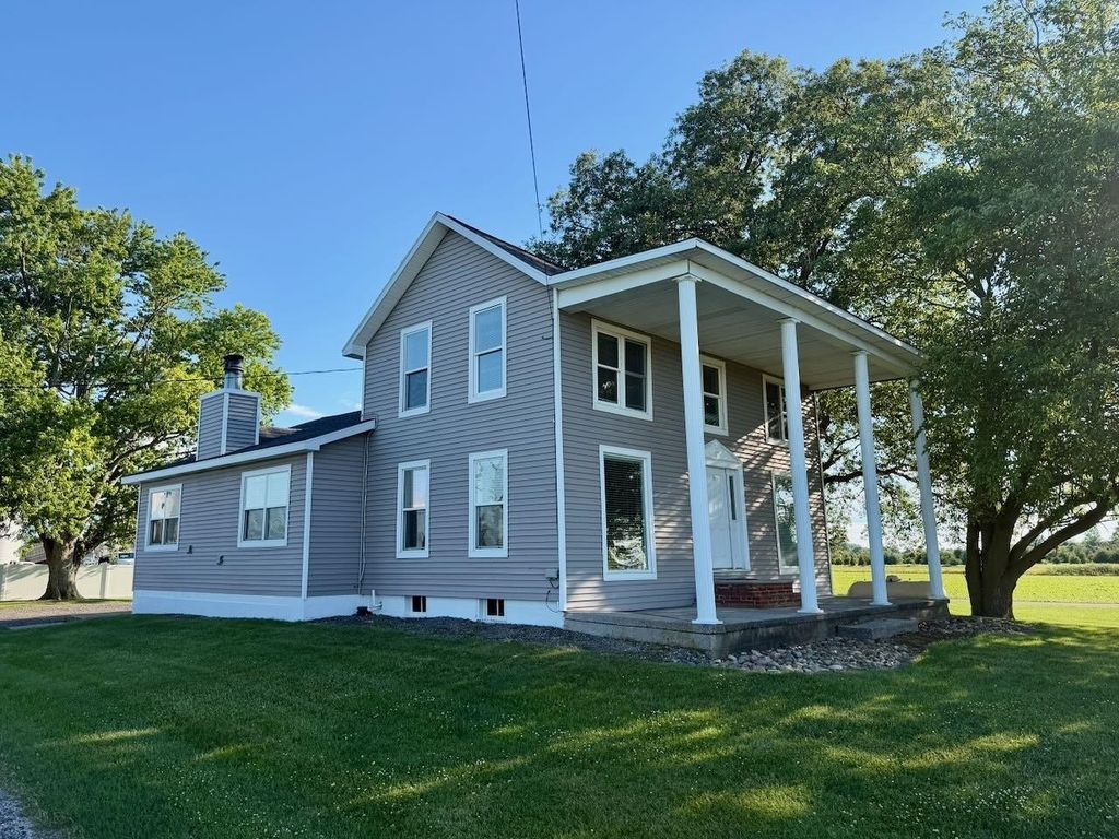 5577 Peet Rd, Maple Grove township