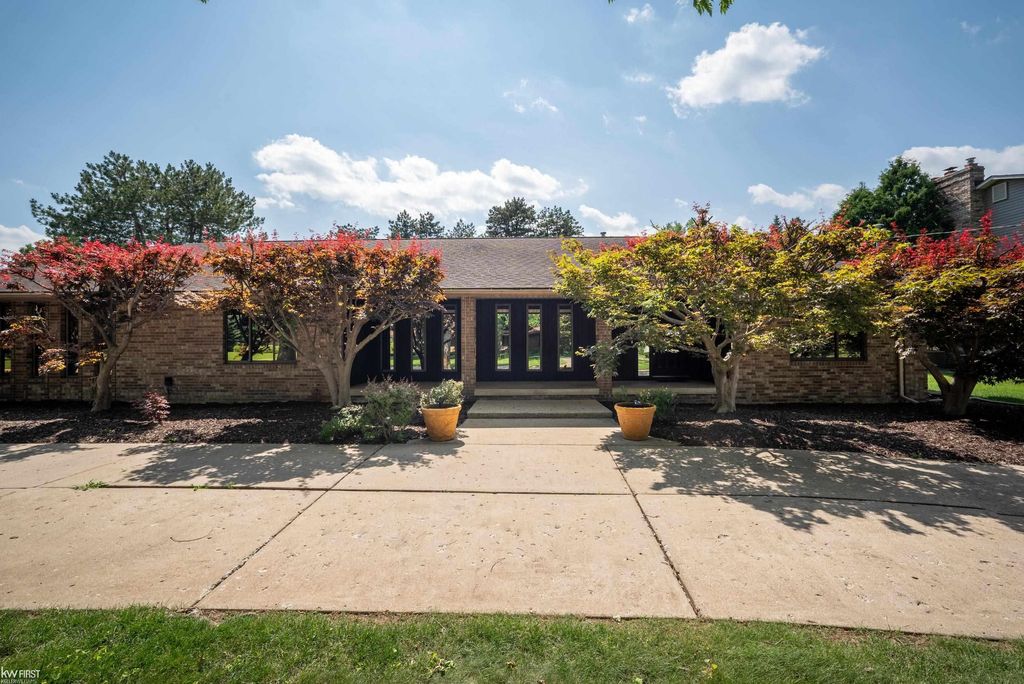 9394 Oakmont Oakmont Dr, Unknown City