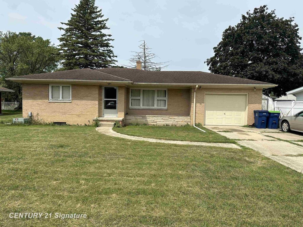 2587 Kuhlman Dr, Saginaw charter township