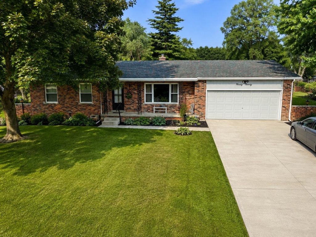 9090 Meadowland Dr, Grand Blanc charter township