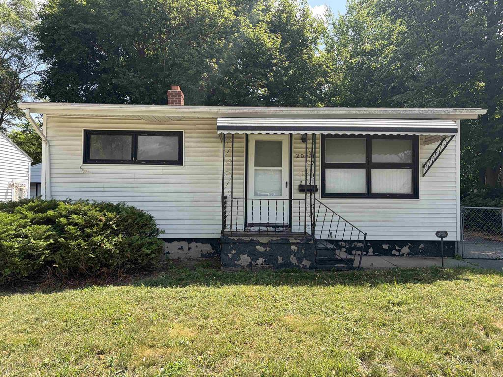 2007 Gilmartin St, Flint city