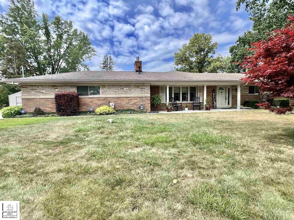 8030 Green Valley Dr, Grand Blanc charter township