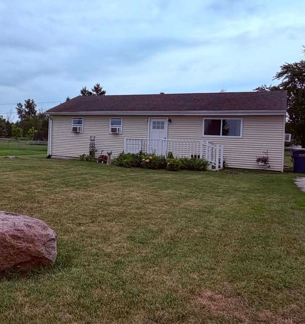 302 N Kingsley St, Corunna city