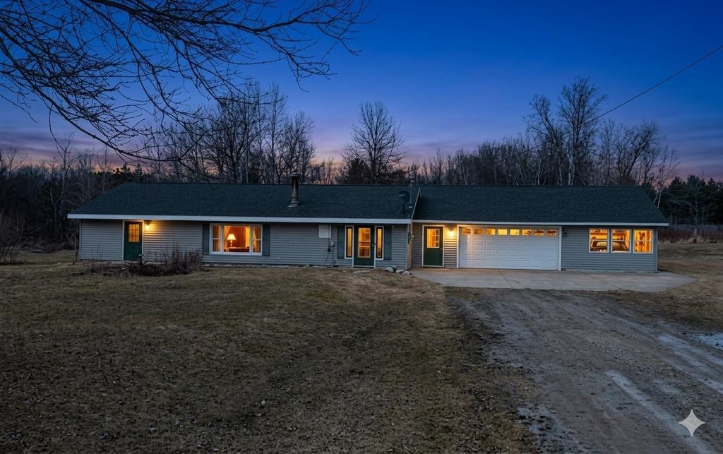 5009 State Rd, Logan township