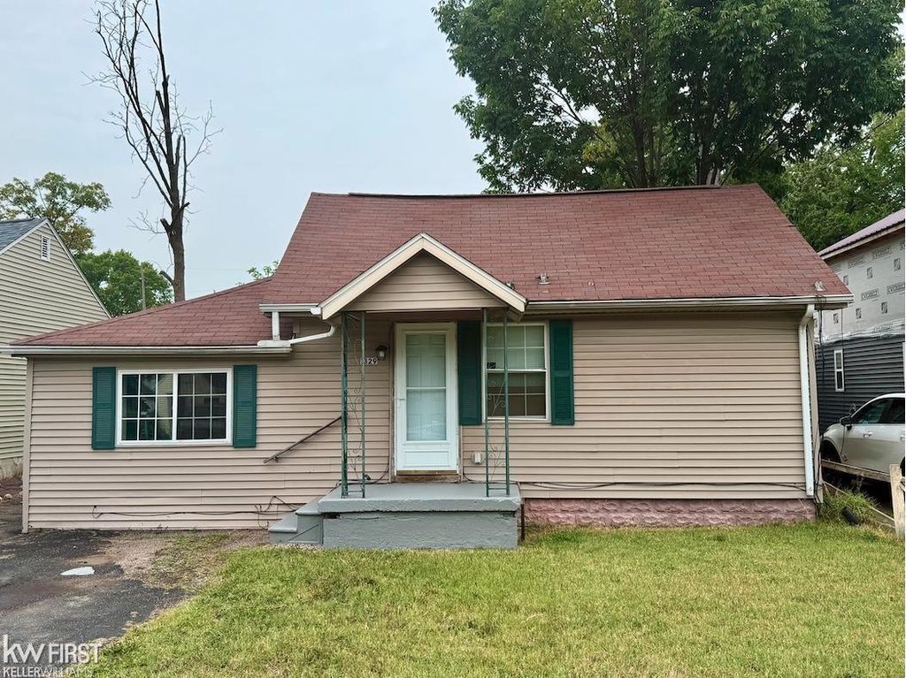 1329 E Decamp St, Burton city