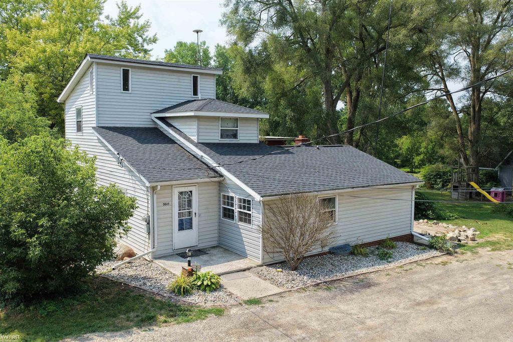 3049 Egleston Ave, Genesee charter township