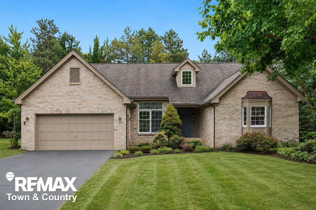 4127 Split Rail Ln, Fenton charter township