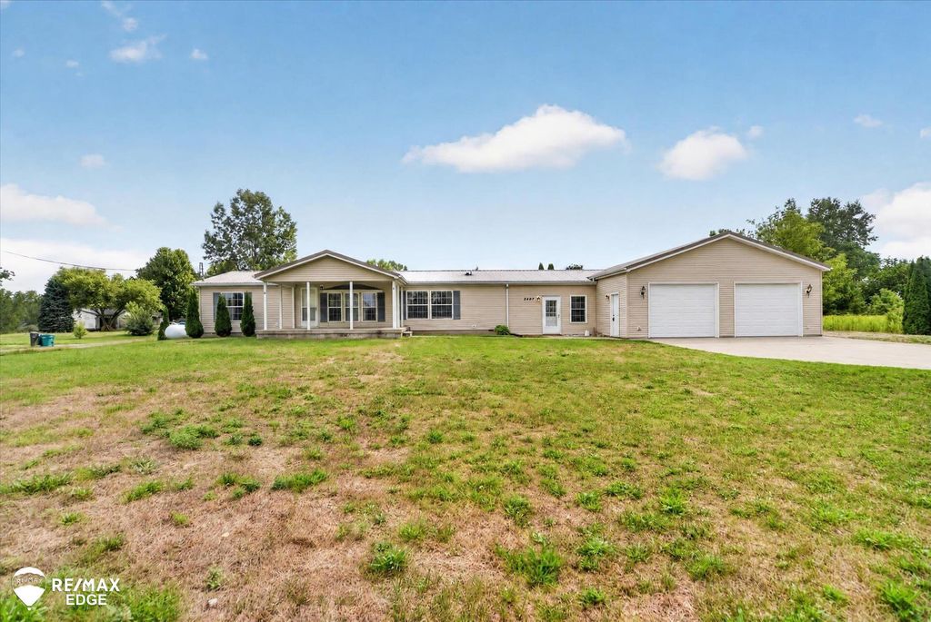 3409 Brown Rd, Durand city