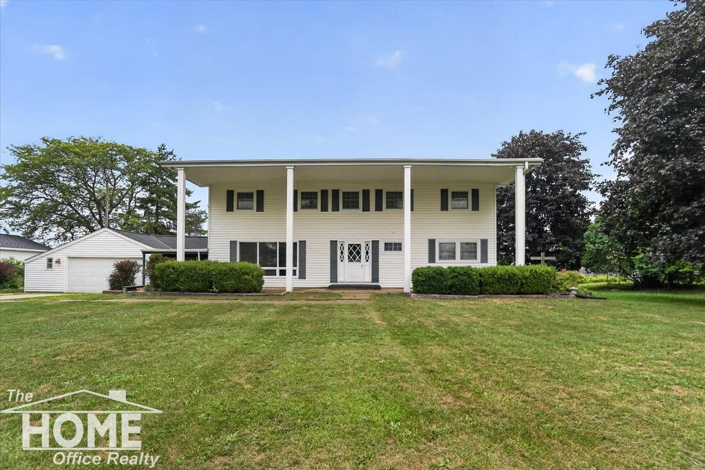 1590 W Mason Rd, Owosso charter township