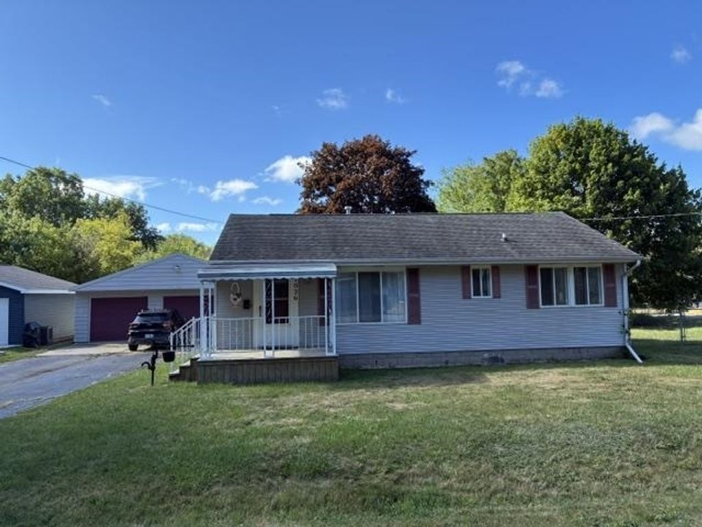 1026 Washington Dr, Grand Blanc charter township