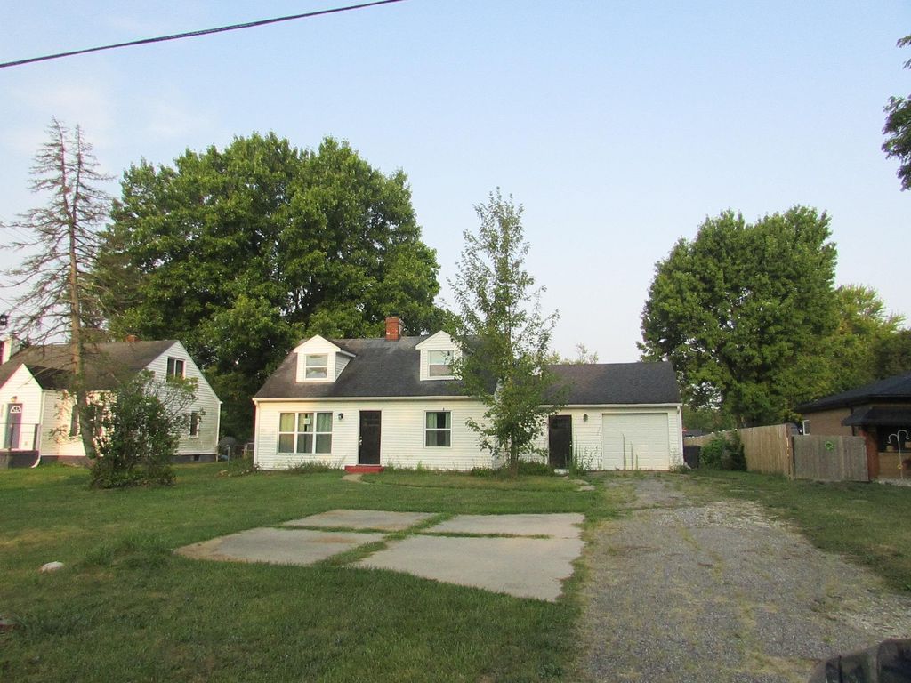 2467 Covert Rd, Burton city
