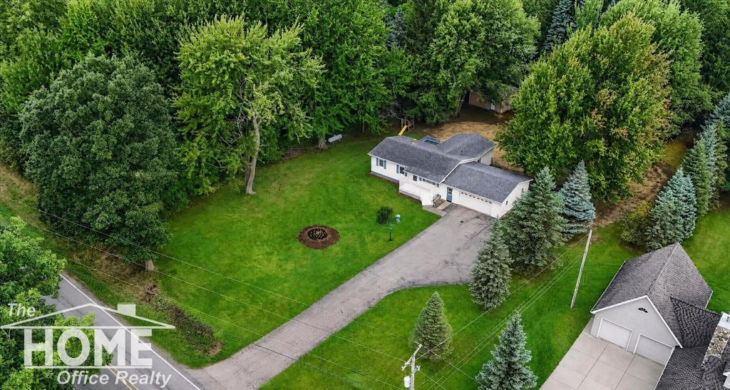 2711 E Hibbard Rd, Caledonia charter township