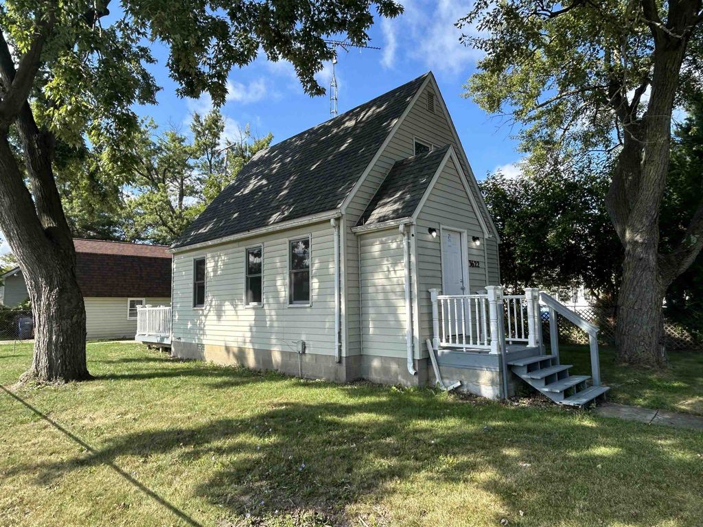 3622 Churchill Ave, Flint city