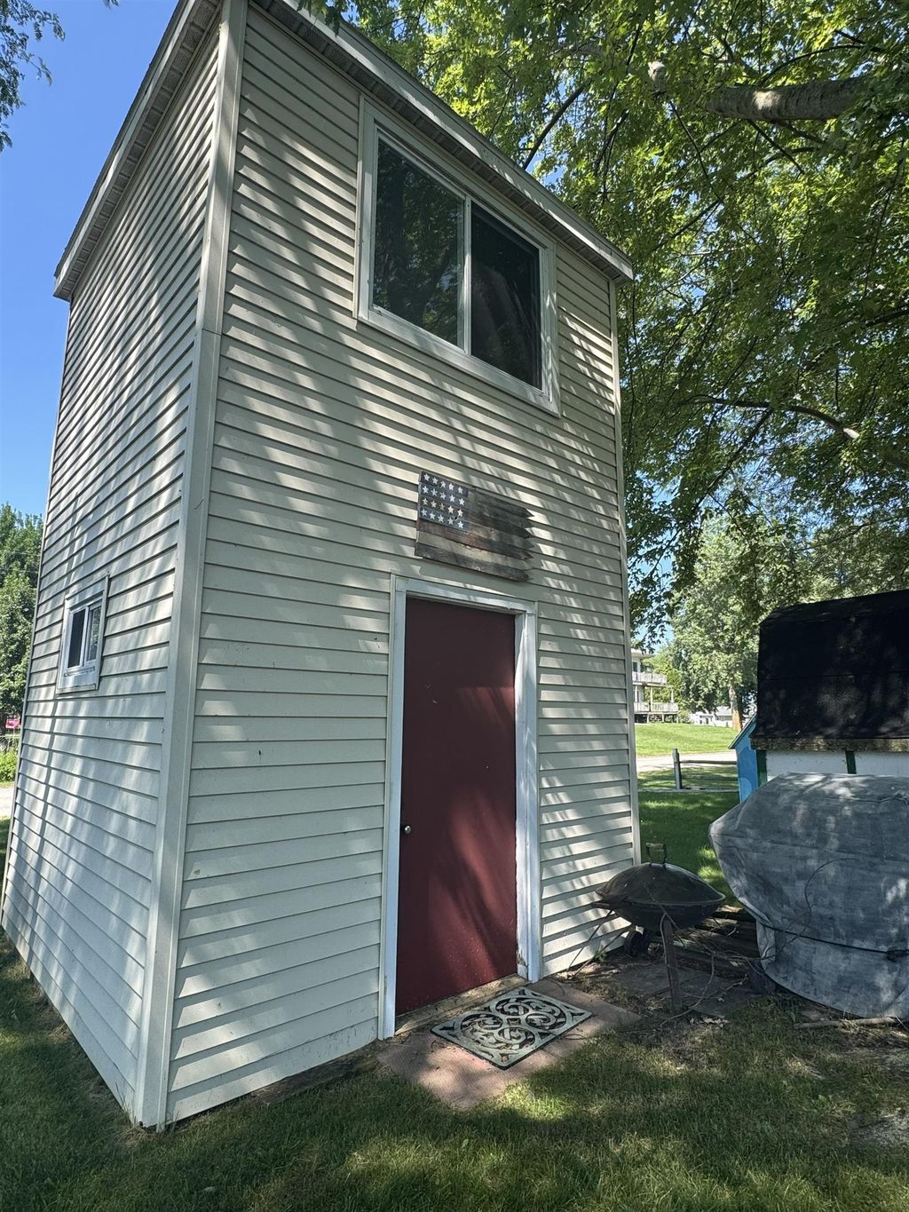 4952 Oak St, Bay City city