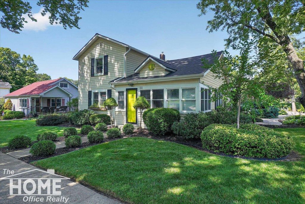 111 E State St, Vernon village