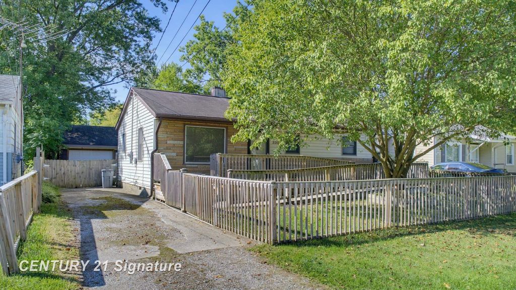 3303 W Lyndon Ave, Mt. Morris city
