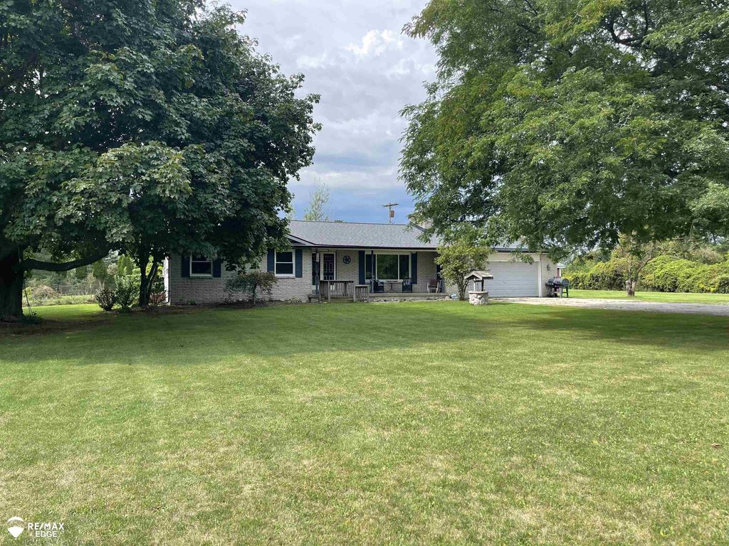 4083 Peters, Marathon township