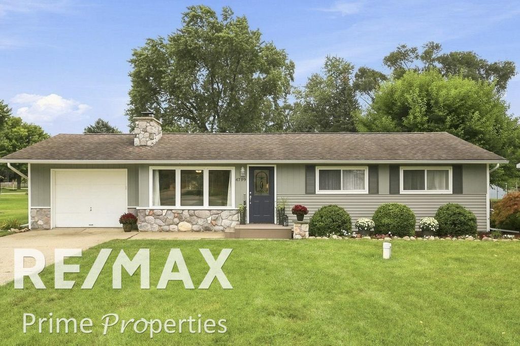 4799 Byron Dr, Vassar
