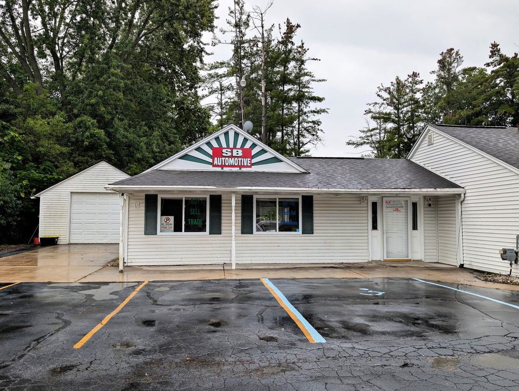 7051 W Vienna Rd, Clio