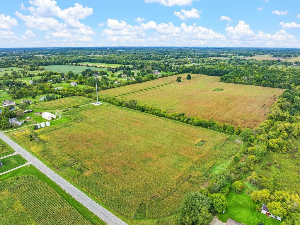 6424 W Reid Rd, Swartz Creek