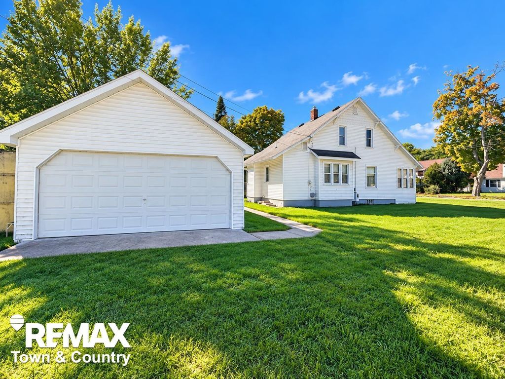 501 S Antler St, Gladwin