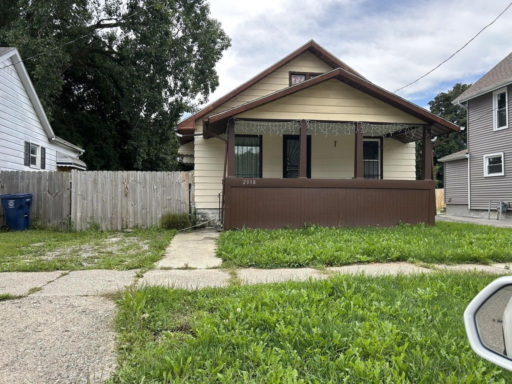 2018 Maryland Ave, Flint