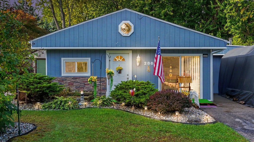 286 Lagoon-beach Dr, Bay City