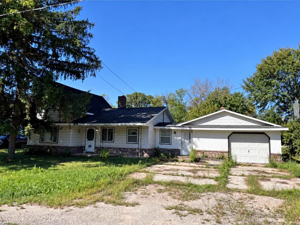 206 S Quarterline Rd, Ashley
