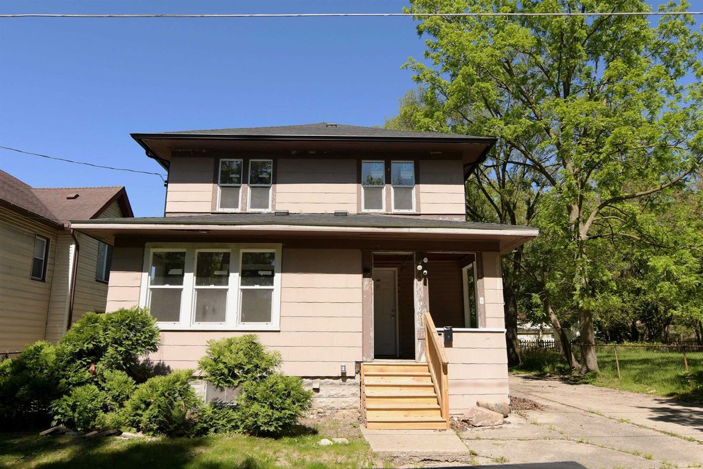 714 Axford St, Flint