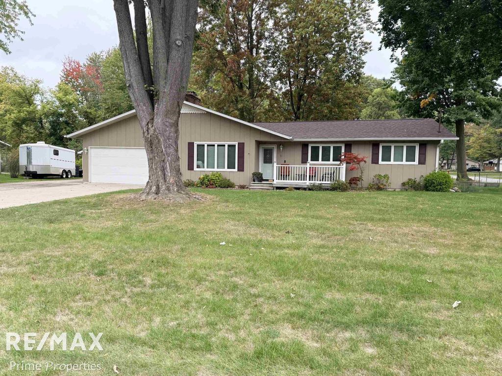 7740 Luann St, Saginaw