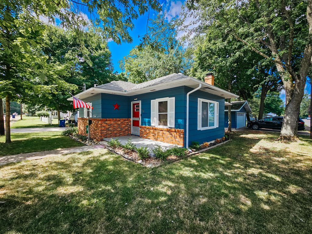 58 Salem Street, Hillsdale city