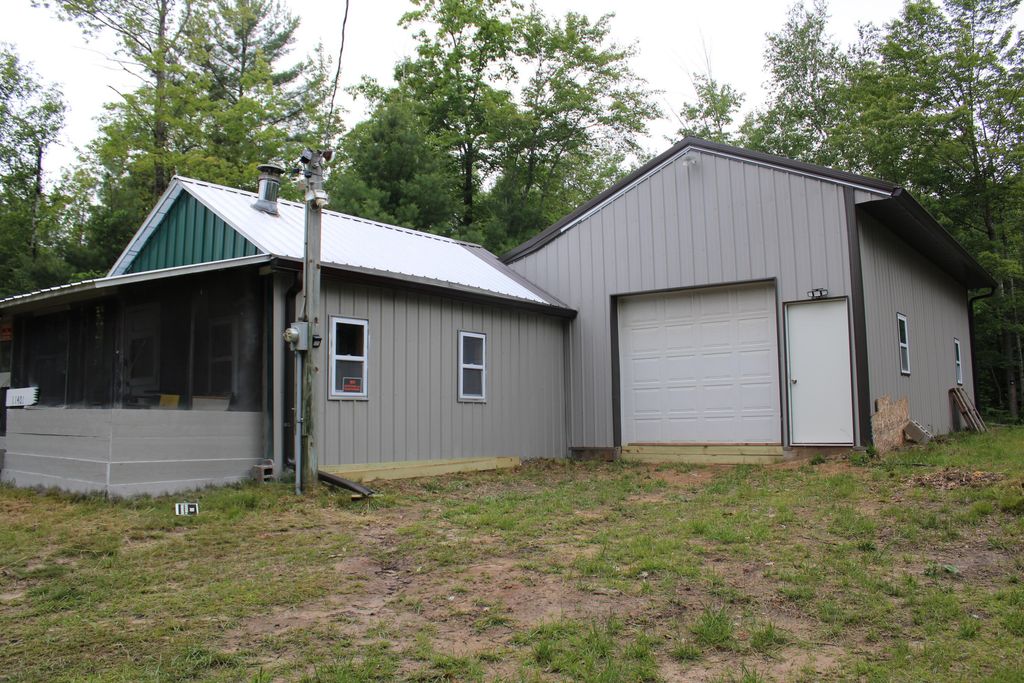 11401 Little George Lake Road, Franklin township