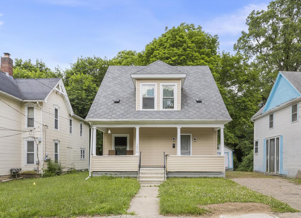 1030 S Jackson Street, Jackson city