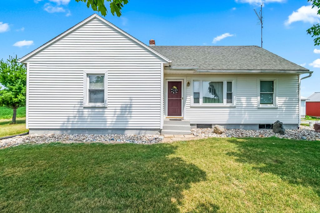 3600 E Territorial Road, Amboy township