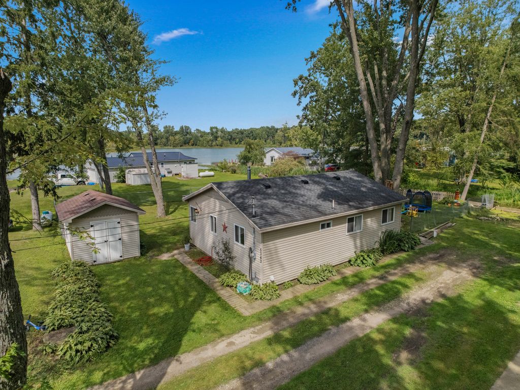 5343 Beverly Drive, Reading township
