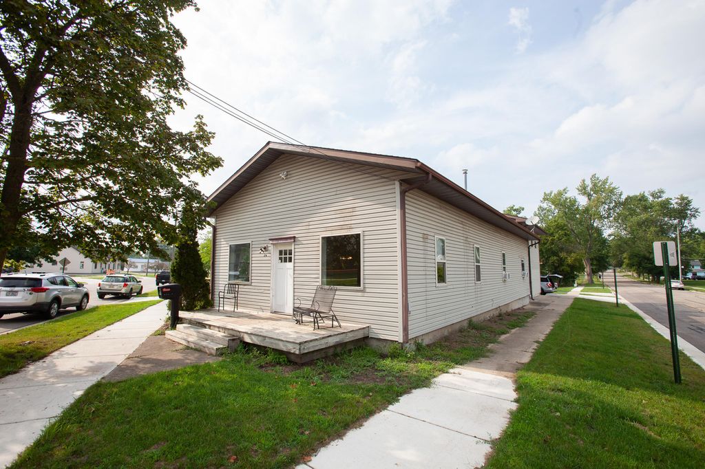 29 Monroe Street, Hillsdale city