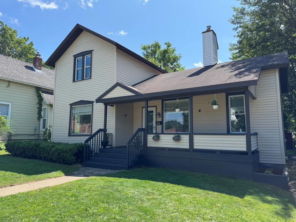154 Carrier Street Ne, Grand Rapids city