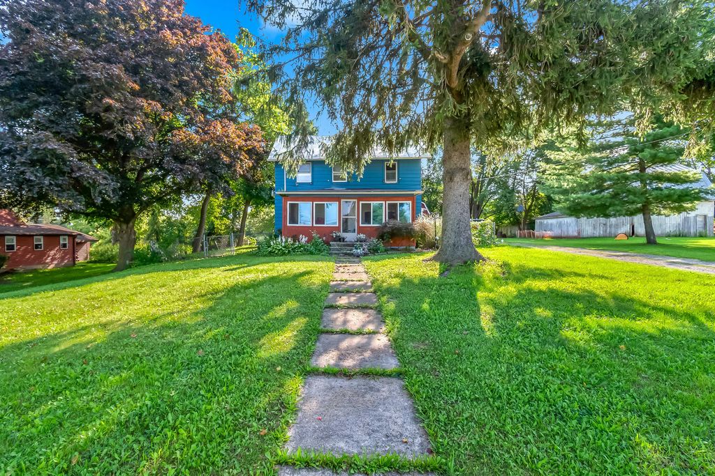 321 S Main Street, Camden township
