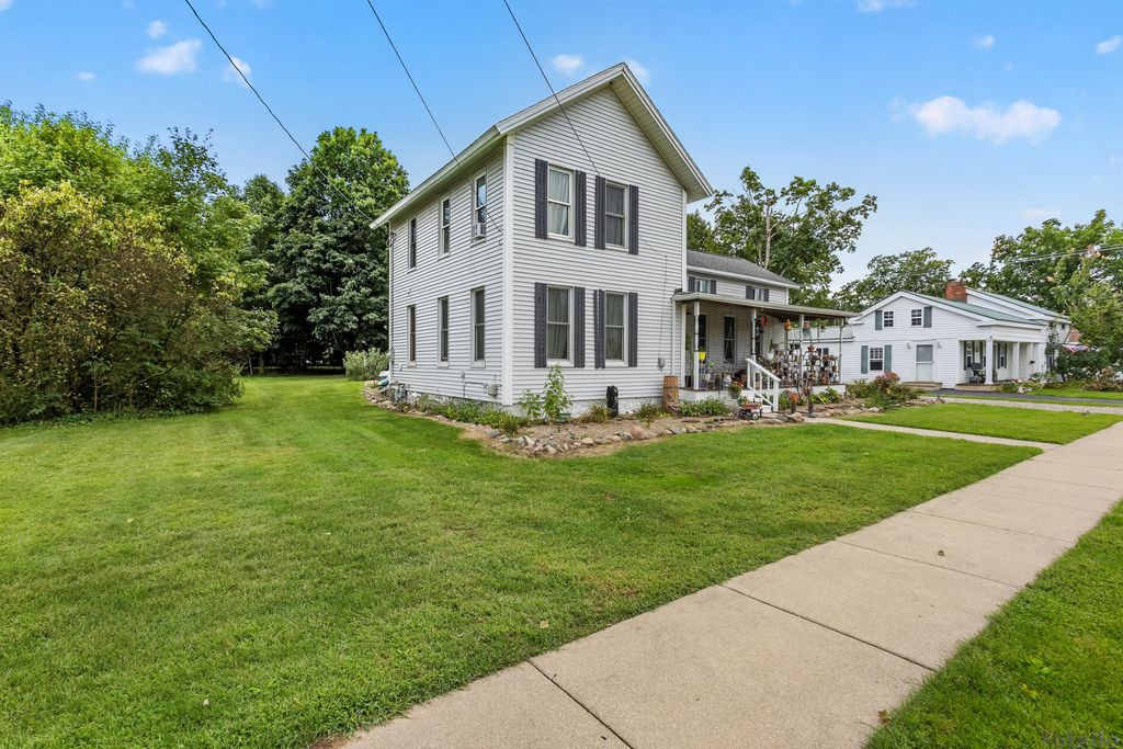 204 South Street, Jonesville city