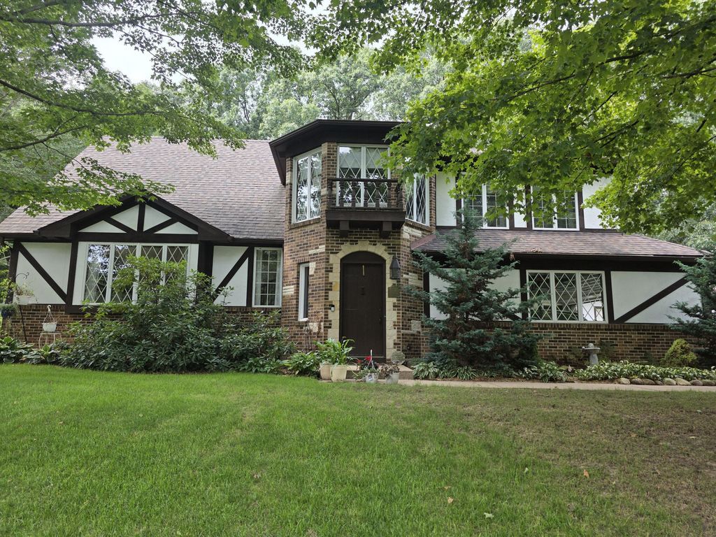 5163 Burning Tree Road, Kalamazoo city