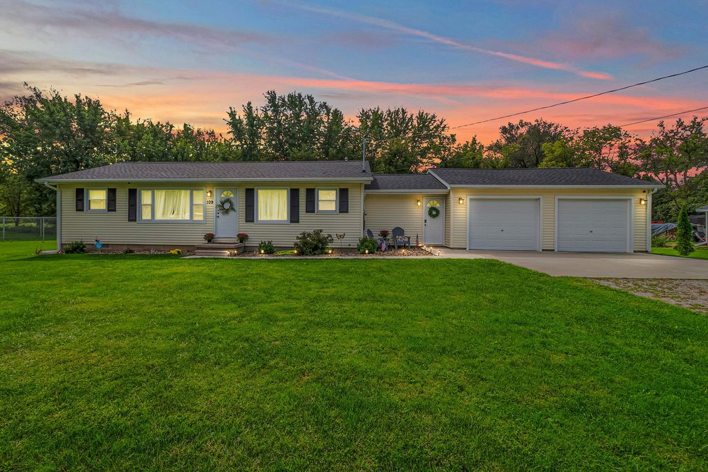 109 Boadway Street, Spring Arbor