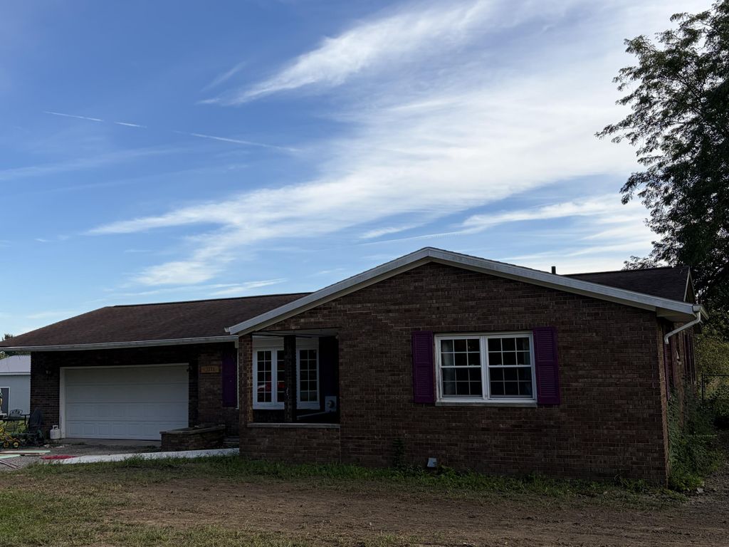 3171 N Adams Road, Jonesville