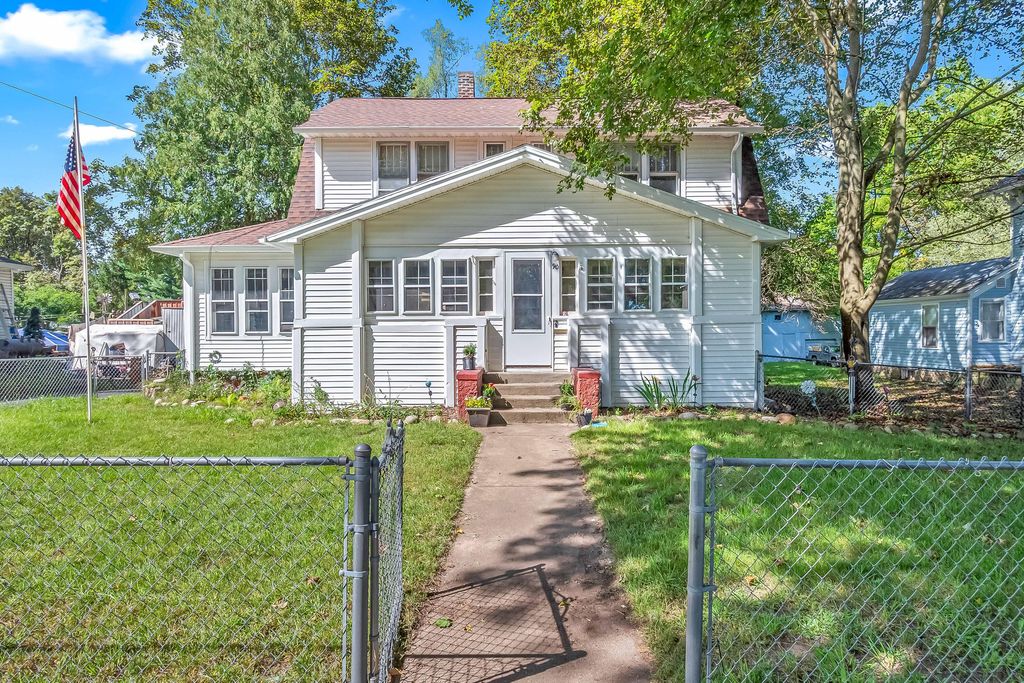 90 N Norwood Avenue, Hillsdale