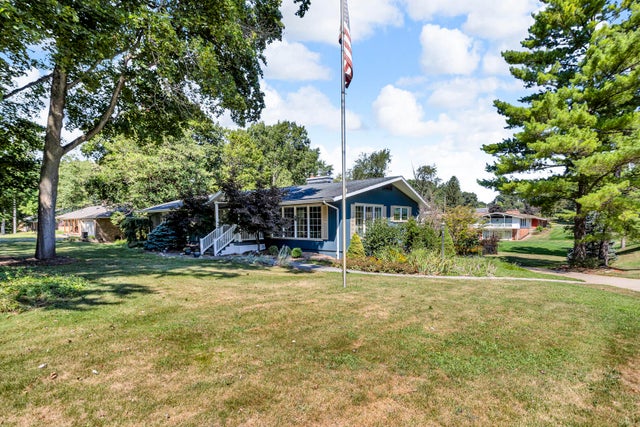 1342 Kathmar Drive, Summit township