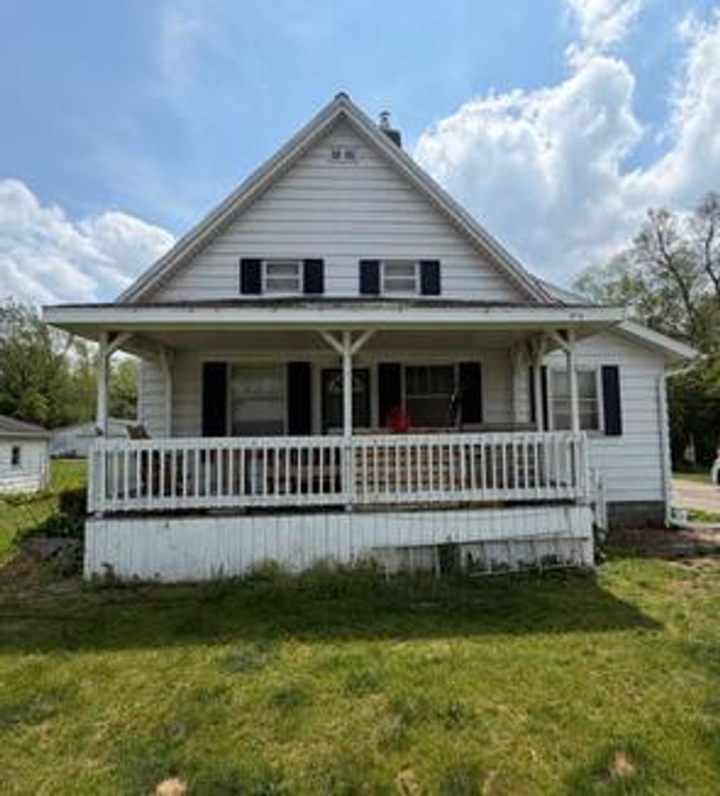4715 Brooklyn Road, Napoleon township