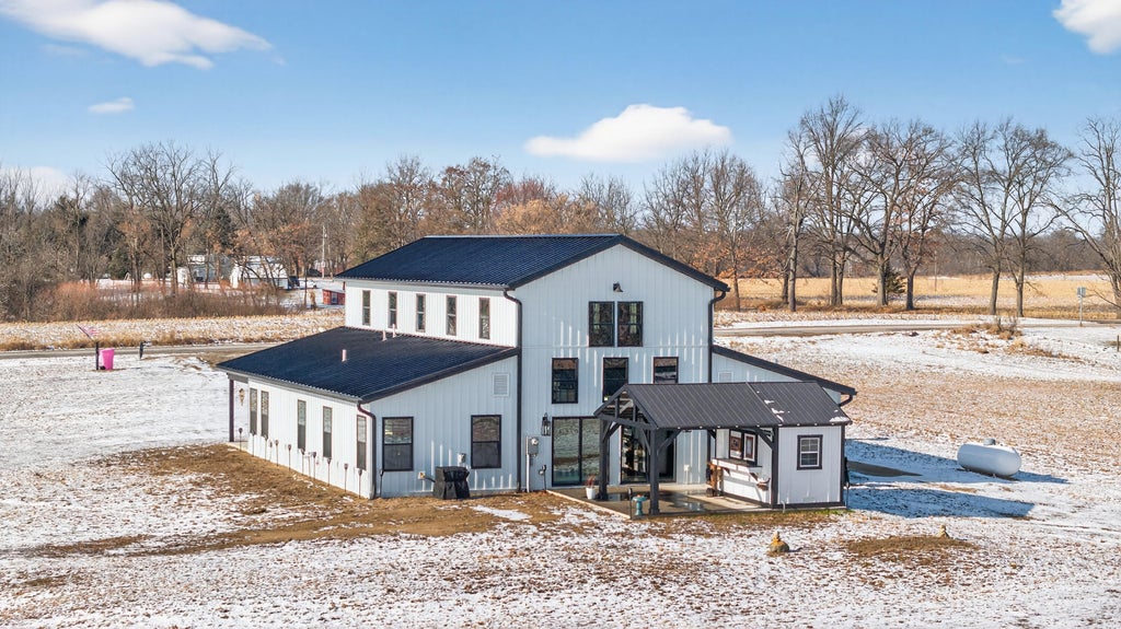 6418 Kennedy Road, Henrietta township