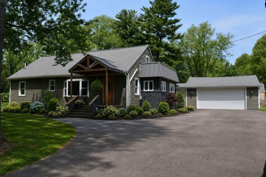 9000 County Farm Road, Sandstone township