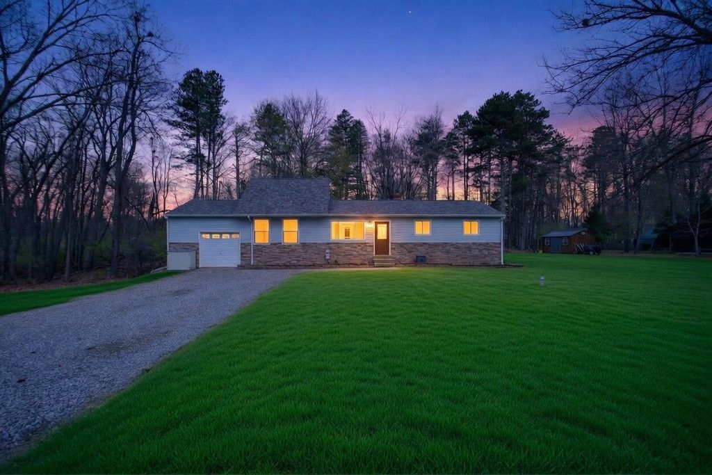 11444 Hillary Drive, Somerset township