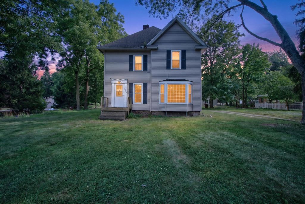 2807 Mccain Road, Summit township